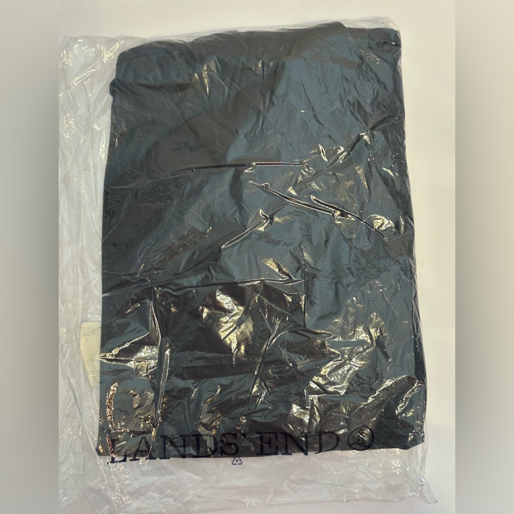 Men’s Lands’ End Mock Turtleneck - M- Classic Navy